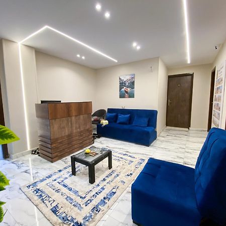 Young Pharaoh View Inn Le Caire Extérieur photo