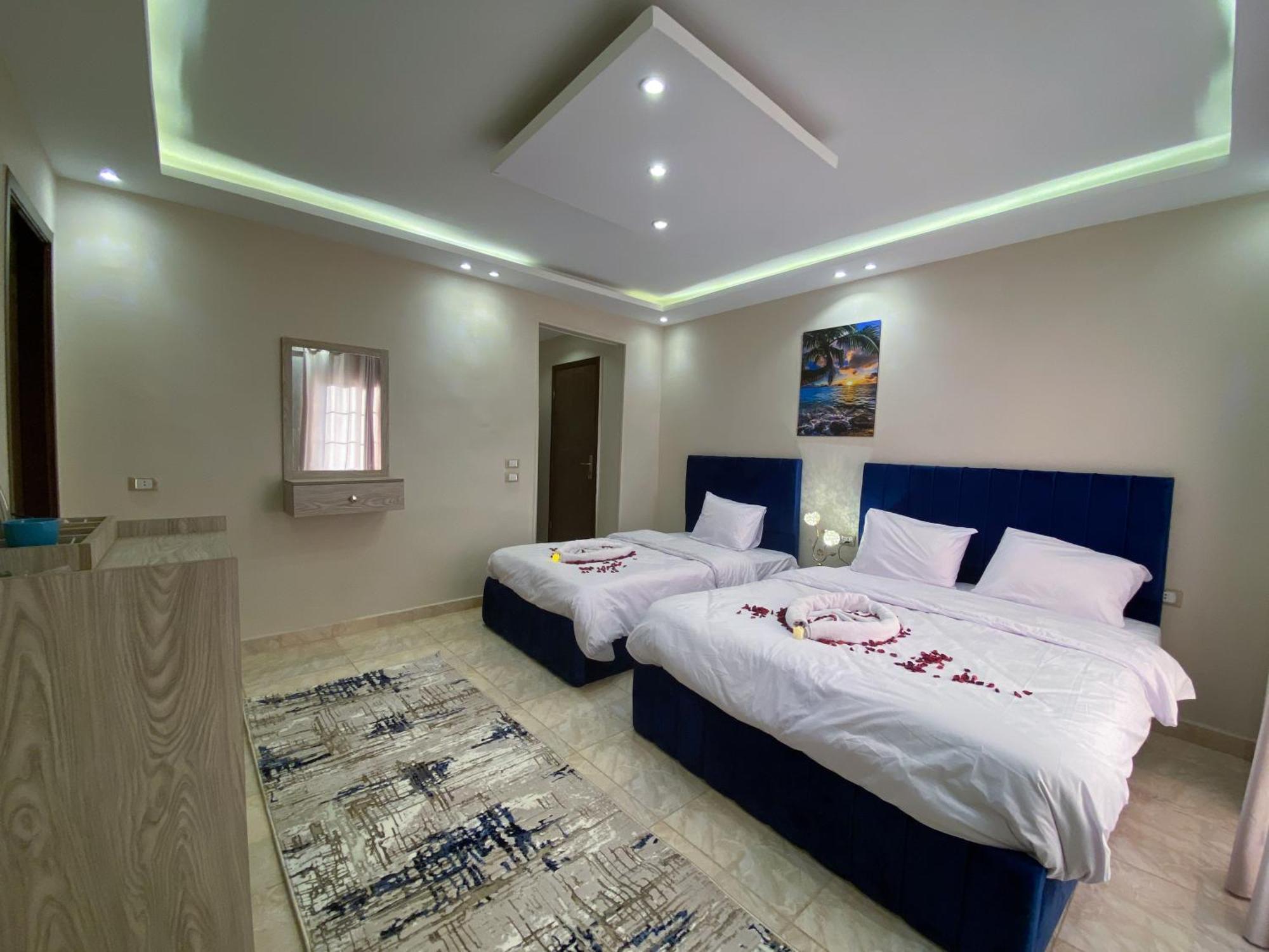 Young Pharaoh View Inn Le Caire Extérieur photo